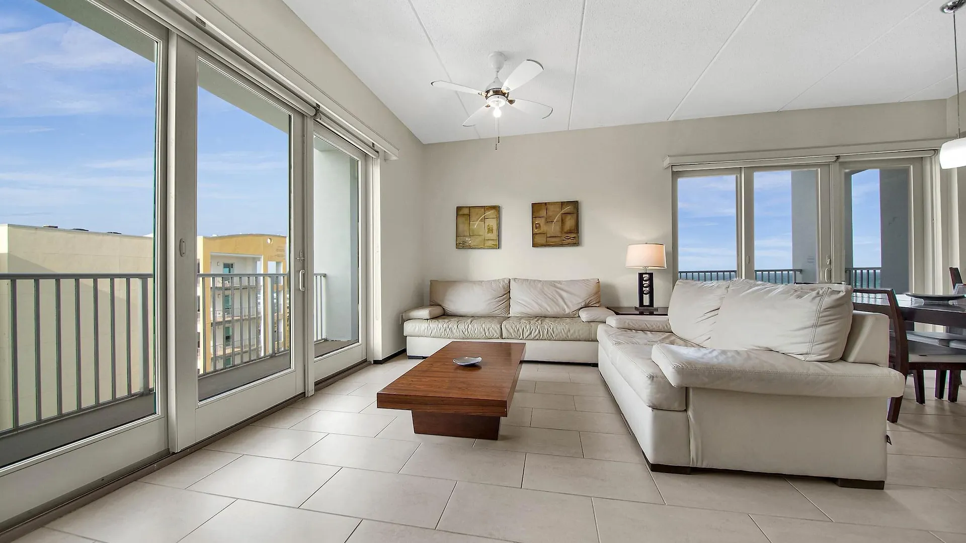 Peninsula Island & - Beachfront At South Padre Island