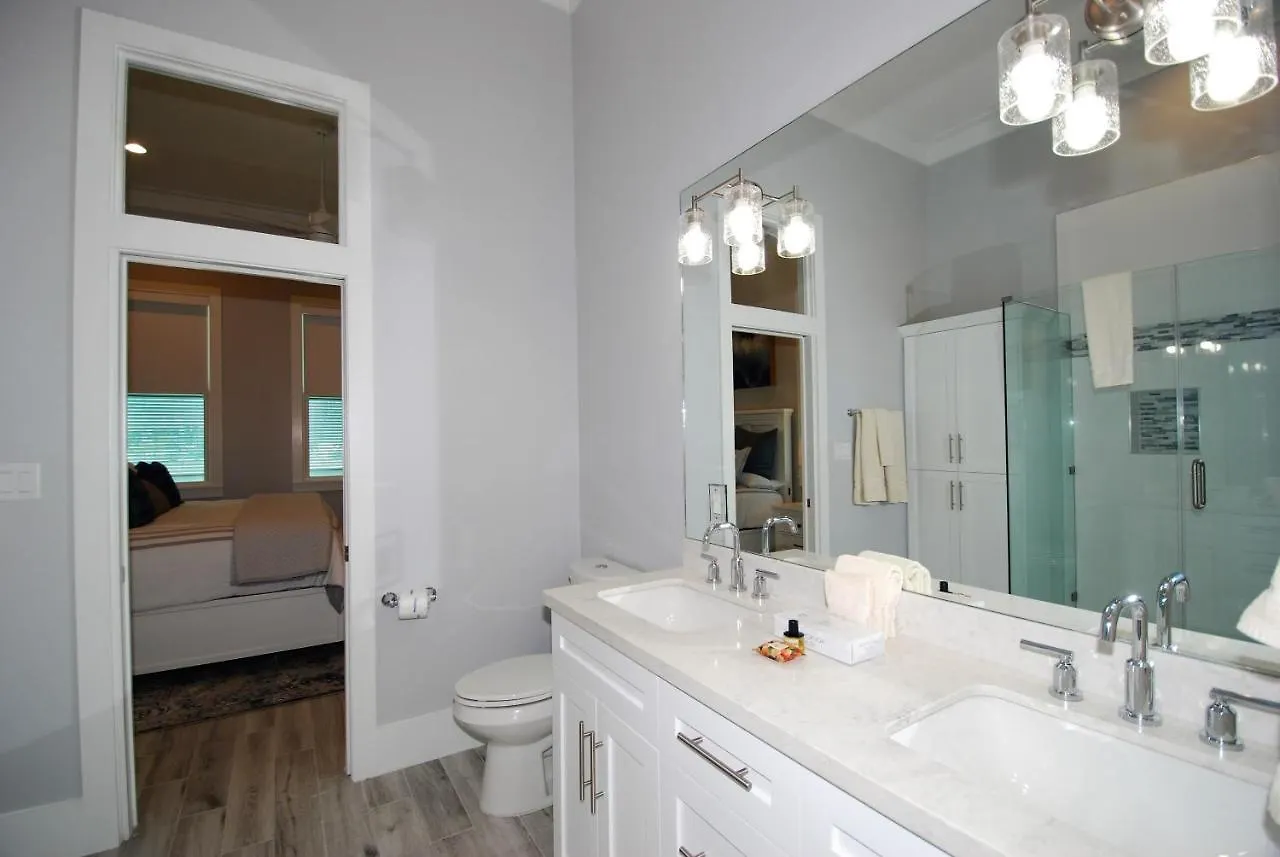 Holiday home Seaglass - Private At The Shores *