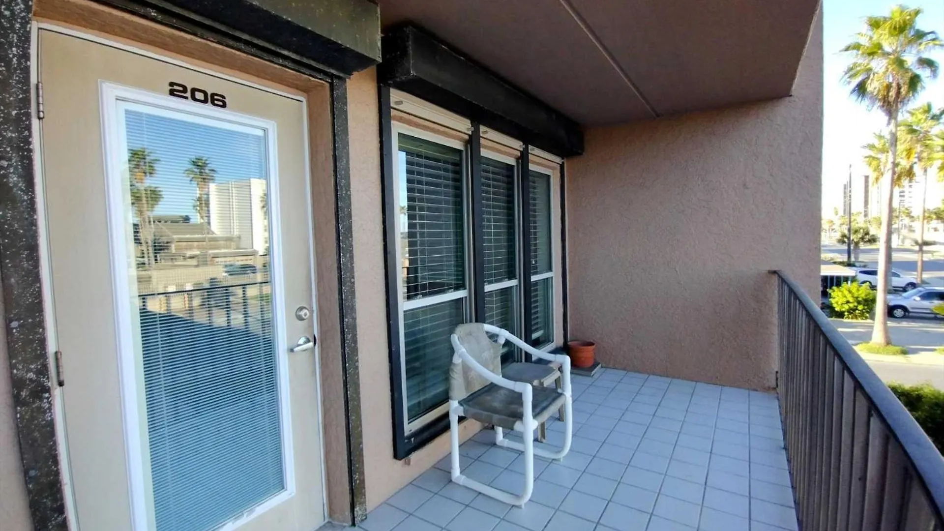 Beachview 206 Апартаменты