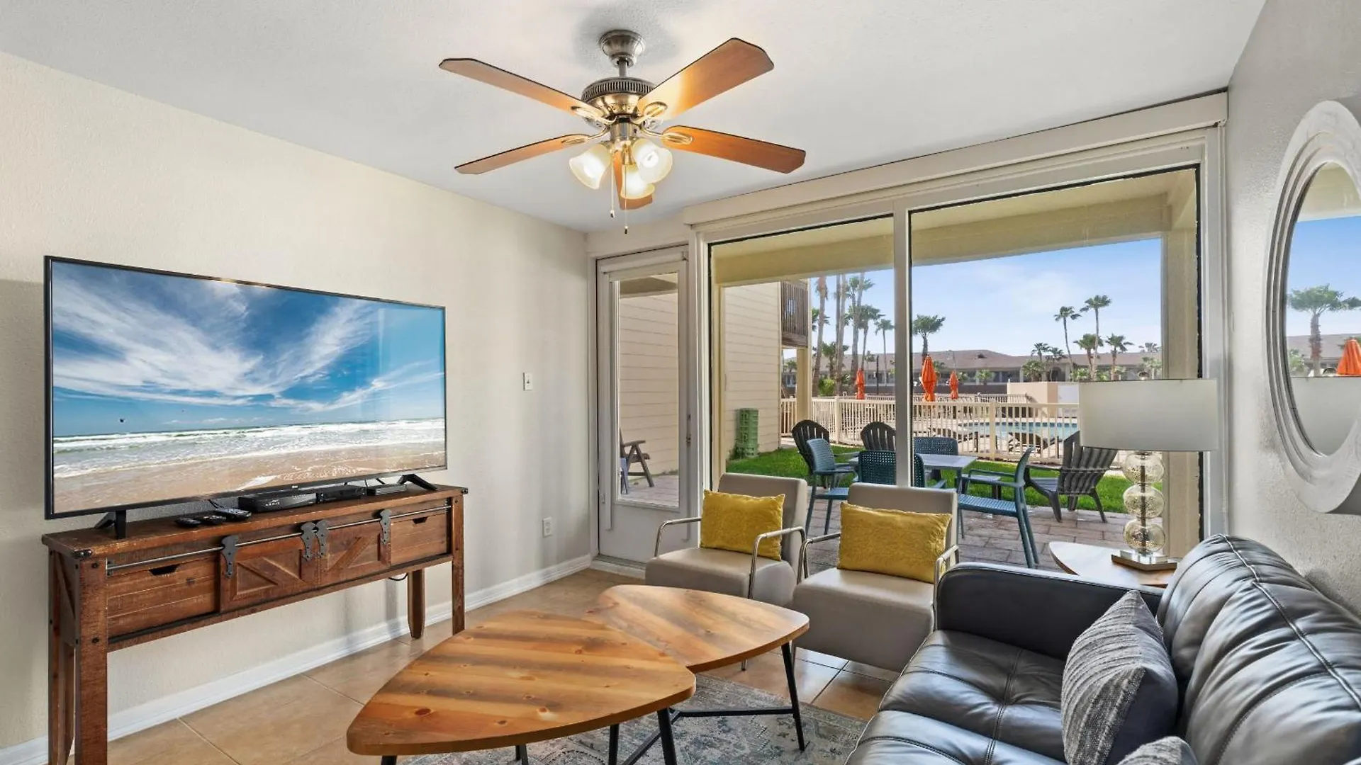 Apartment Ground Floor, Private Terrace And Access