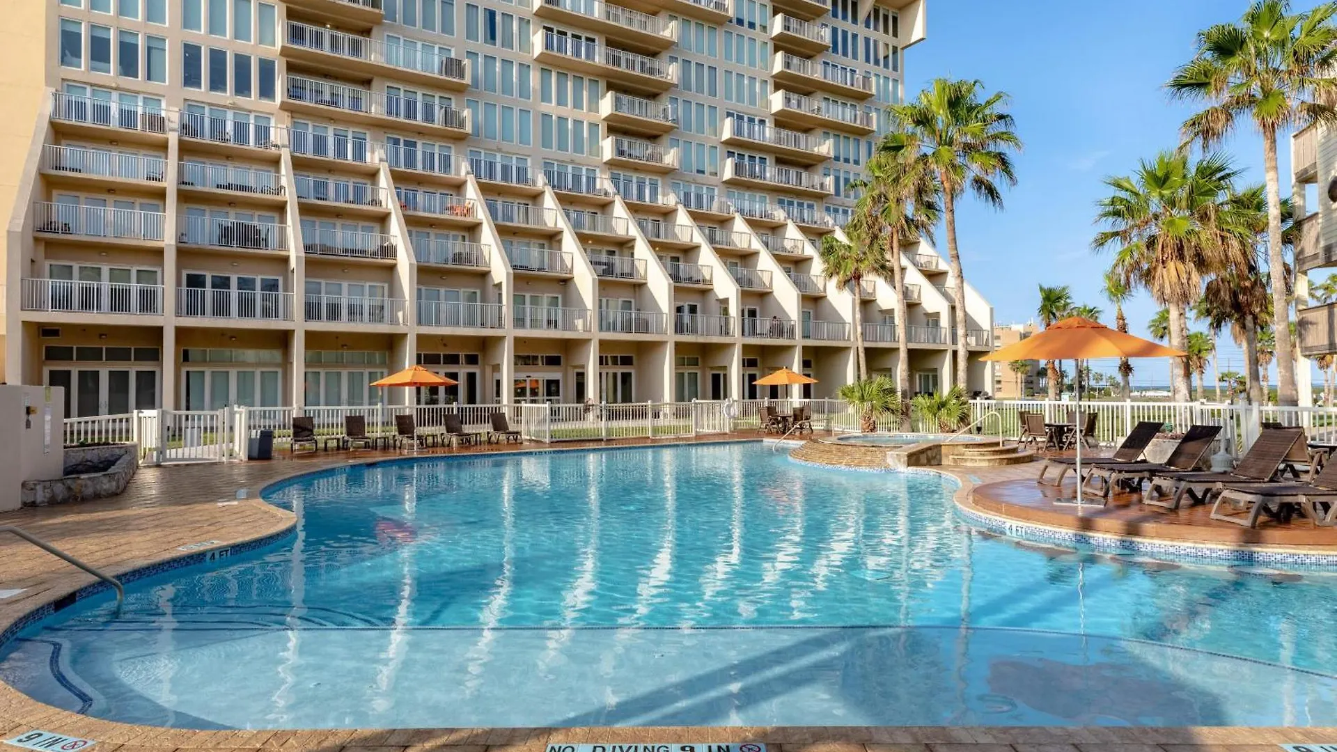 Ground Floor, Private Terrace And Access * South Padre Island