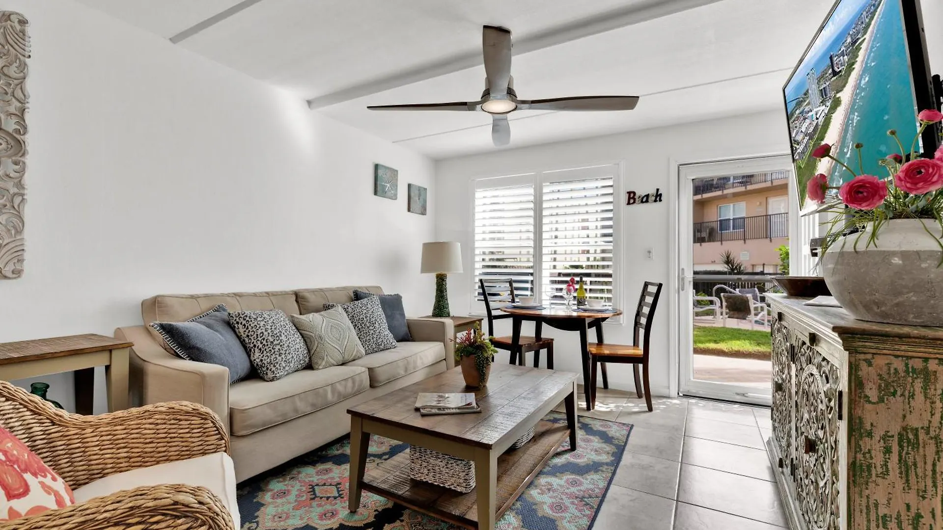Apartment Beachside Bungalow: Surfside I #104 *
