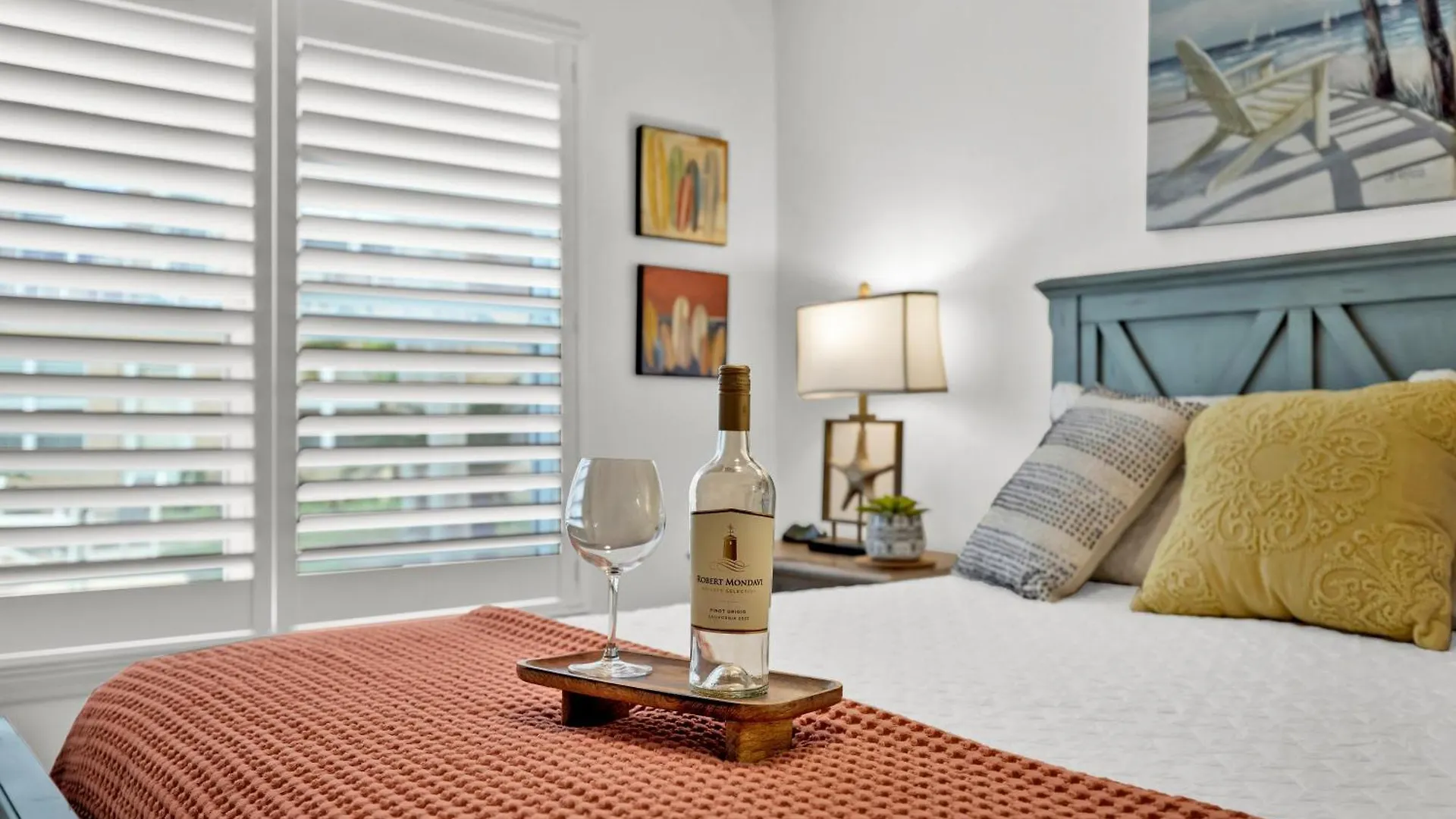 Beachside Bungalow: Surfside I #104 * South Padre Island