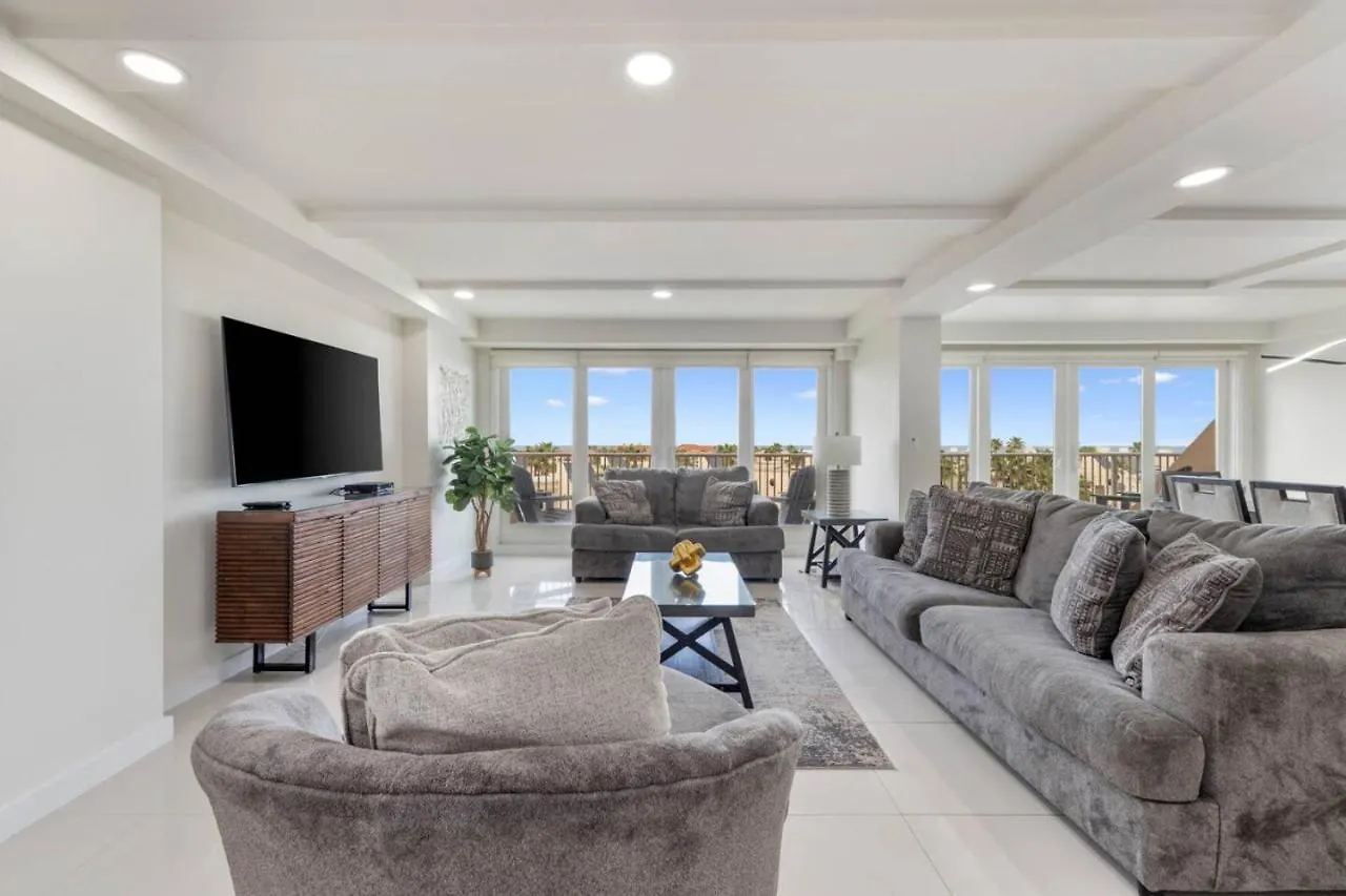 Solare Towers Beachfront Bliss And Relax Apartment *