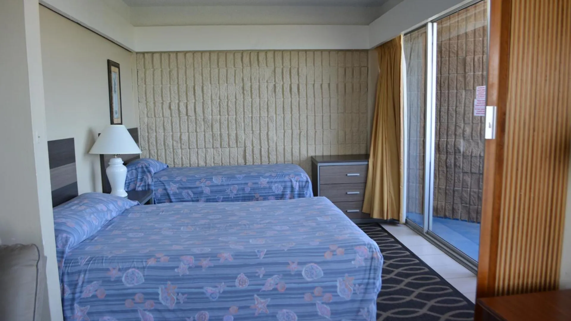 Hotel Padre South On The