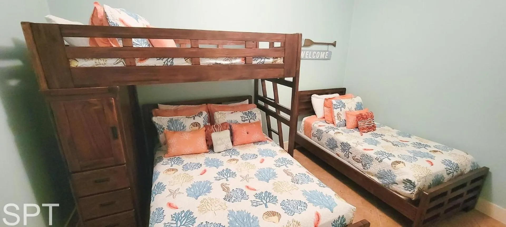 Apartment Sapphire 1706 *