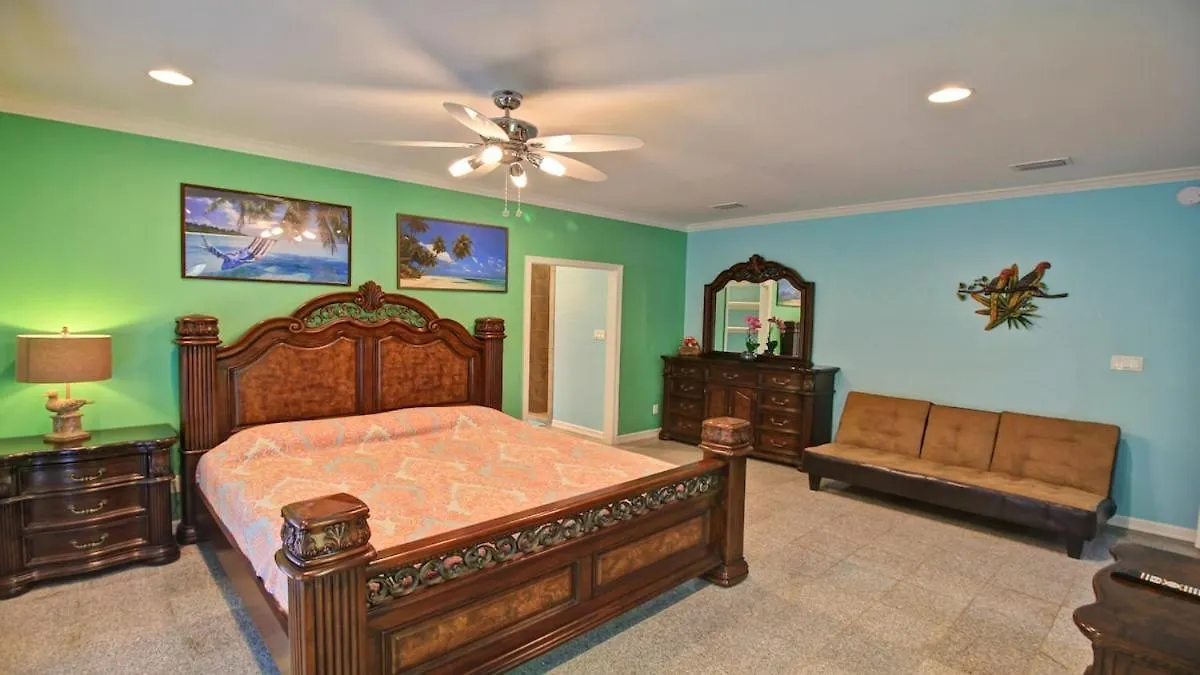 Famreunion,evcharger,3lotstobeach,heatedpool,jacuzzi South Padre Island