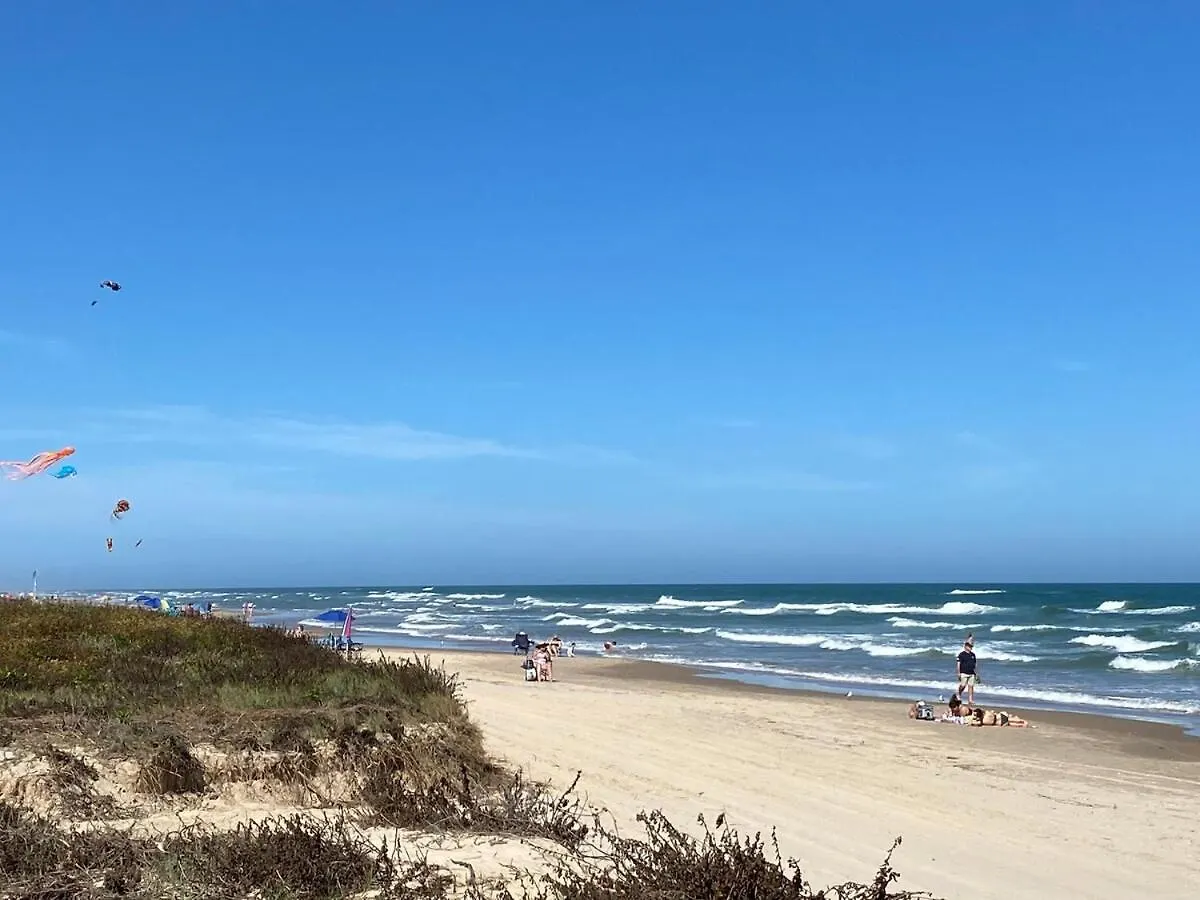 Holiday home Famreunion,evcharger,3lotstobeach,heatedpool,jacuzzi South Padre Island