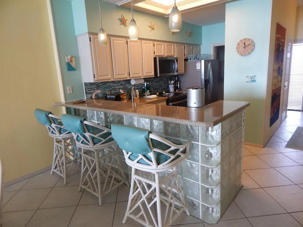 Suntide III Condominiums Apartahotel 3*
