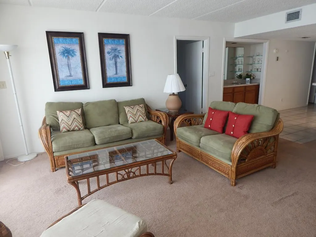 Suntide III Condominiums Apartahotel 3*