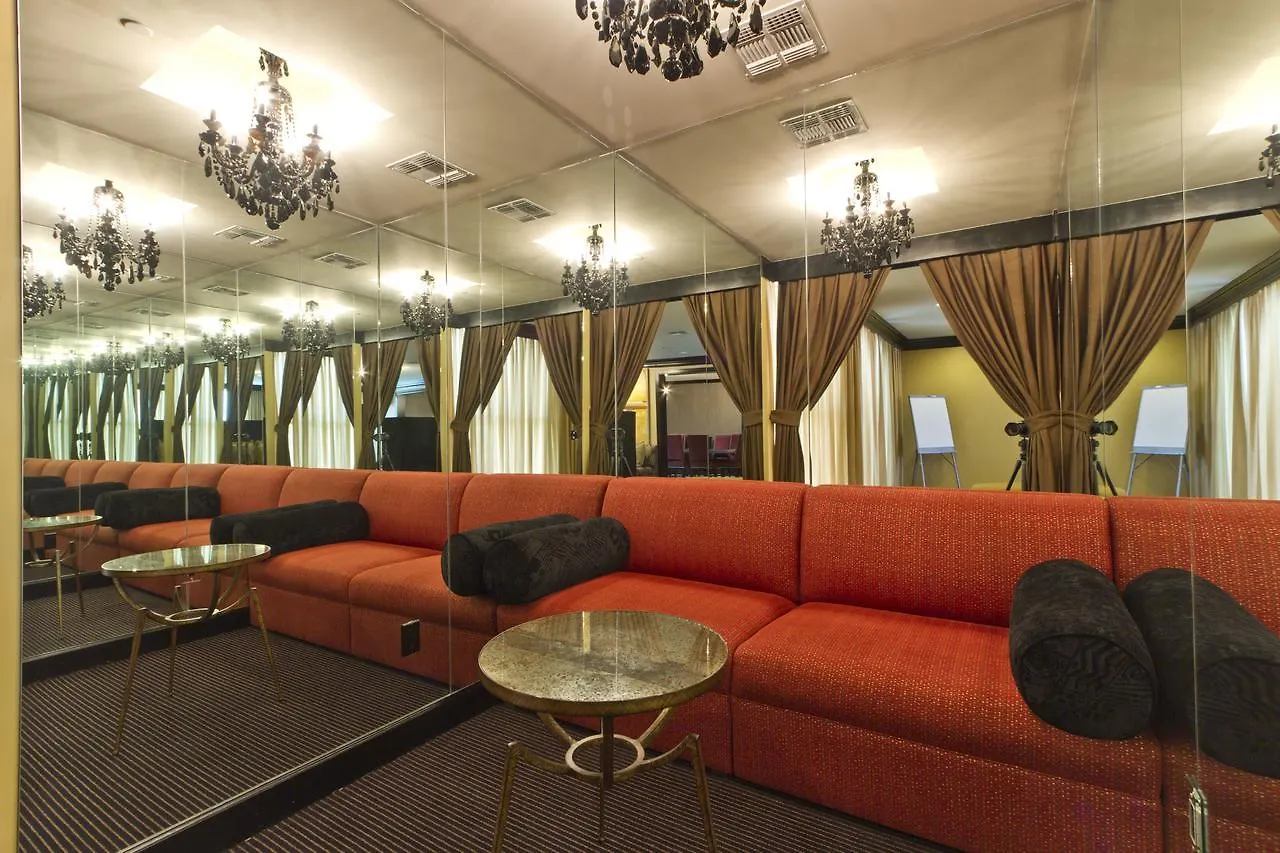 Apartahotel Sapphire