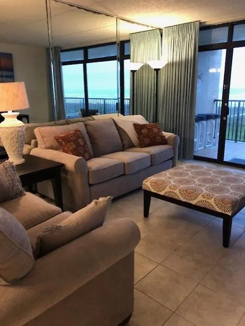 Suntide III Condominiums