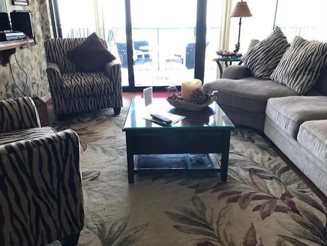 Suntide III Condominiums