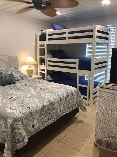 Apartahotel Suntide III Condominiums 3*