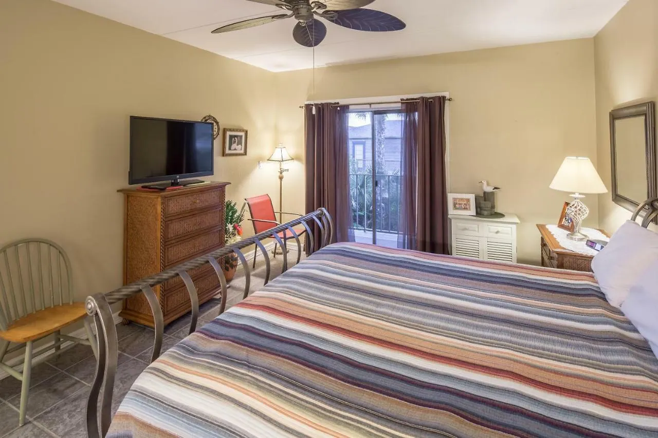 Apartment Ventura #202 *
