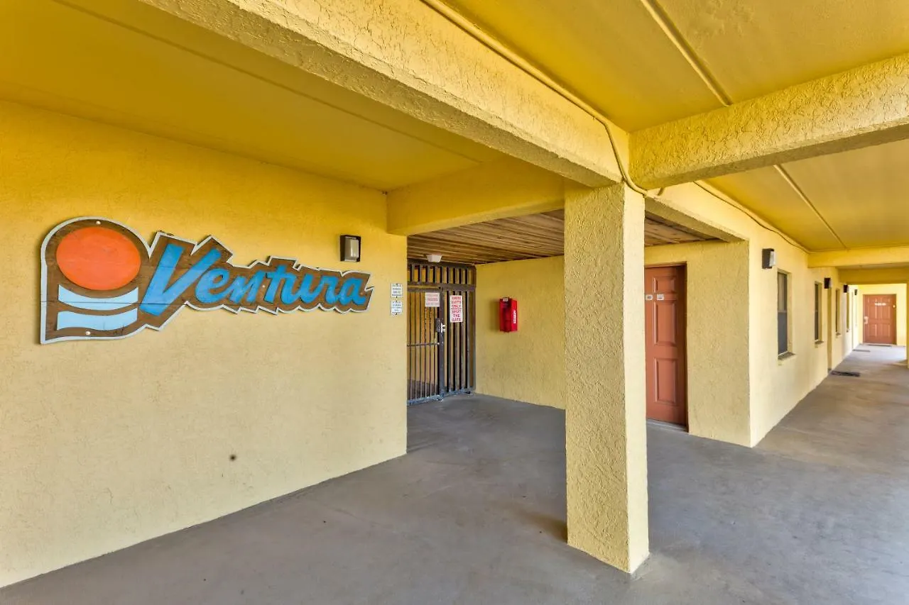 Ventura #202 Apartment