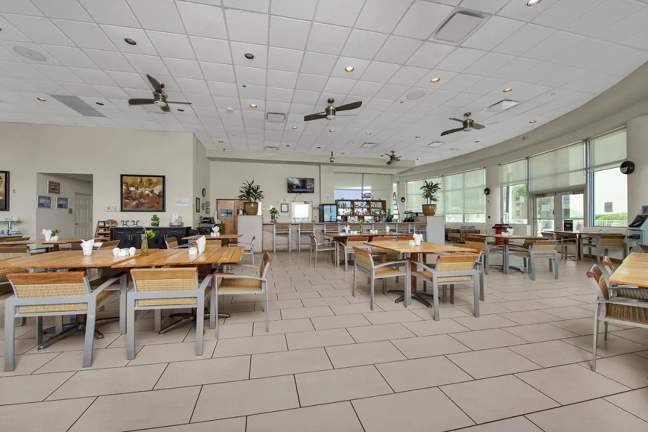 Peninsula Island & - Beachfront At