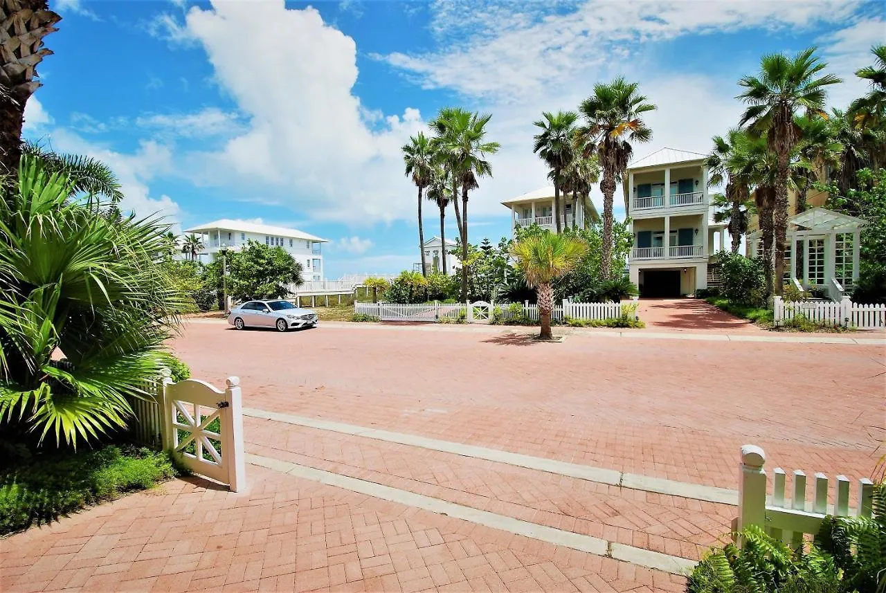 Sea Hawk - Private House With Pool & Hot Tub
