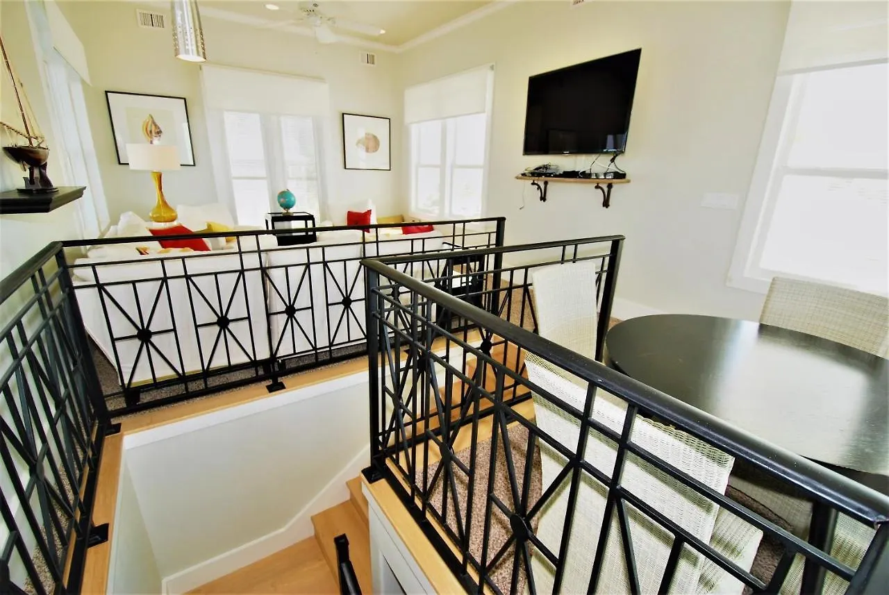 Sea Hawk - Private House With Pool & Hot Tub *