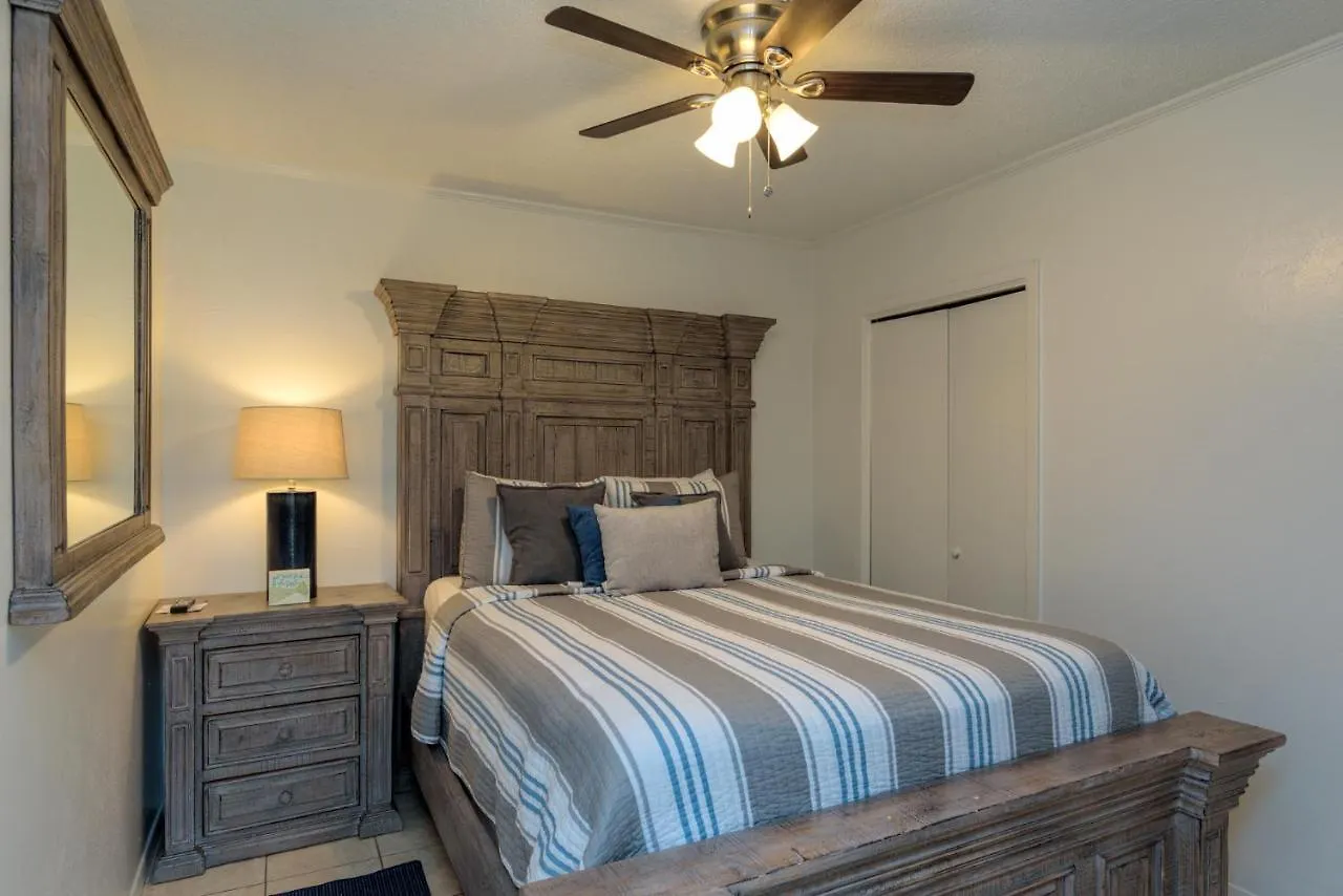 Apartment Tiki 121 South Padre Island