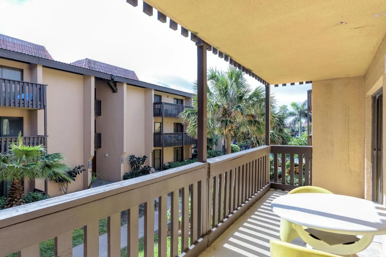 Tiki 231 Apartment