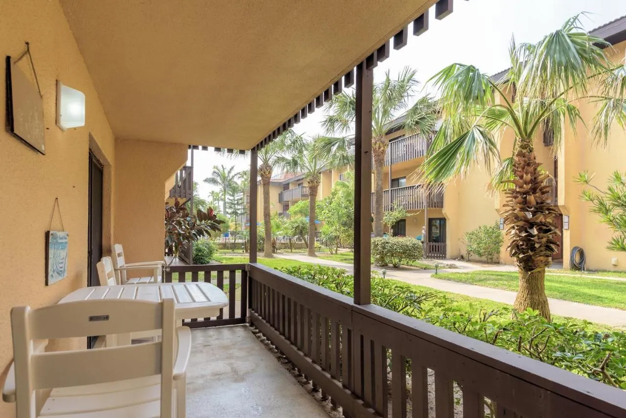 Tiki 133 - Just Steps From The South Padre Island