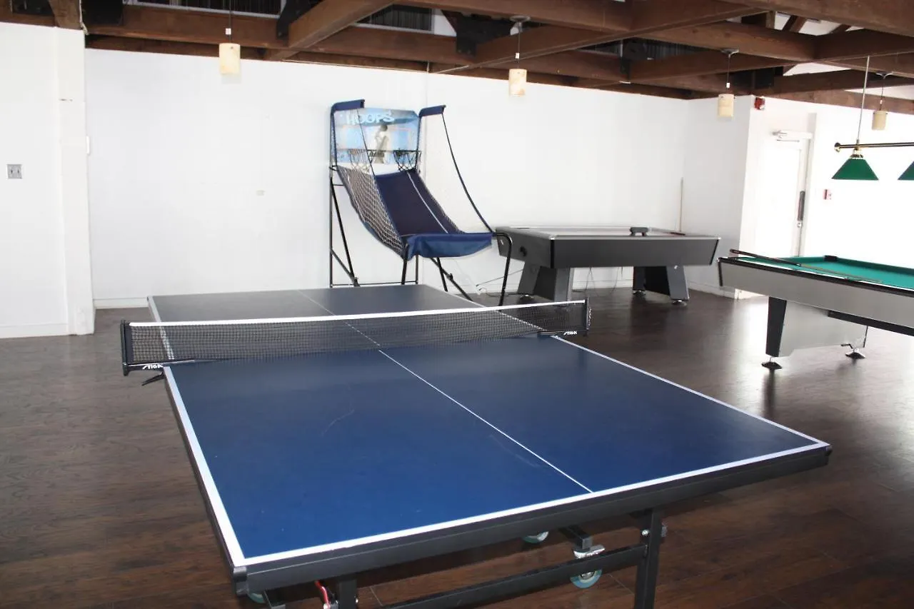 Front To Pool And Bbq - Condo 2B, 2B Beach Access Aparthotel 3*