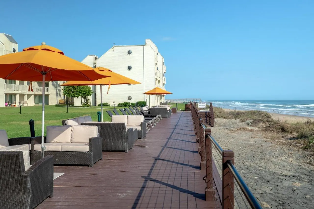 Newly Renovated! 3 Beachfront Balconies, Picture Perfect Oceanview Holiday home *