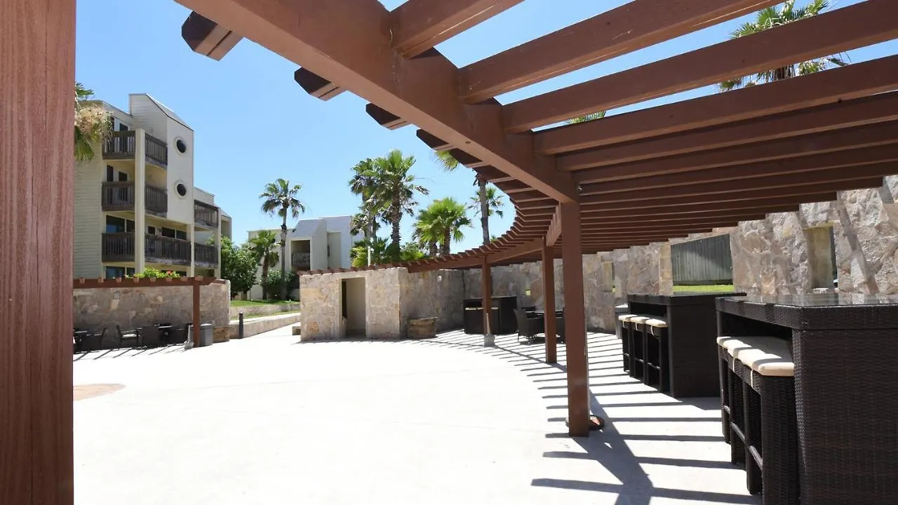 Newly Renovated! 3 Beachfront Balconies, Picture Perfect Oceanview Holiday home *