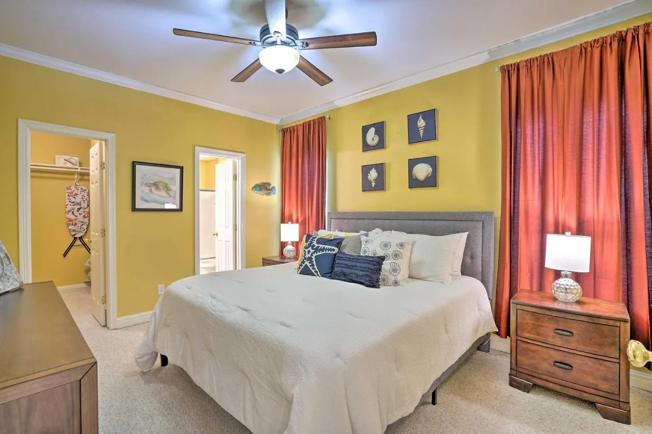 Coastal With Pool In South Padre Island! * South Padre Island