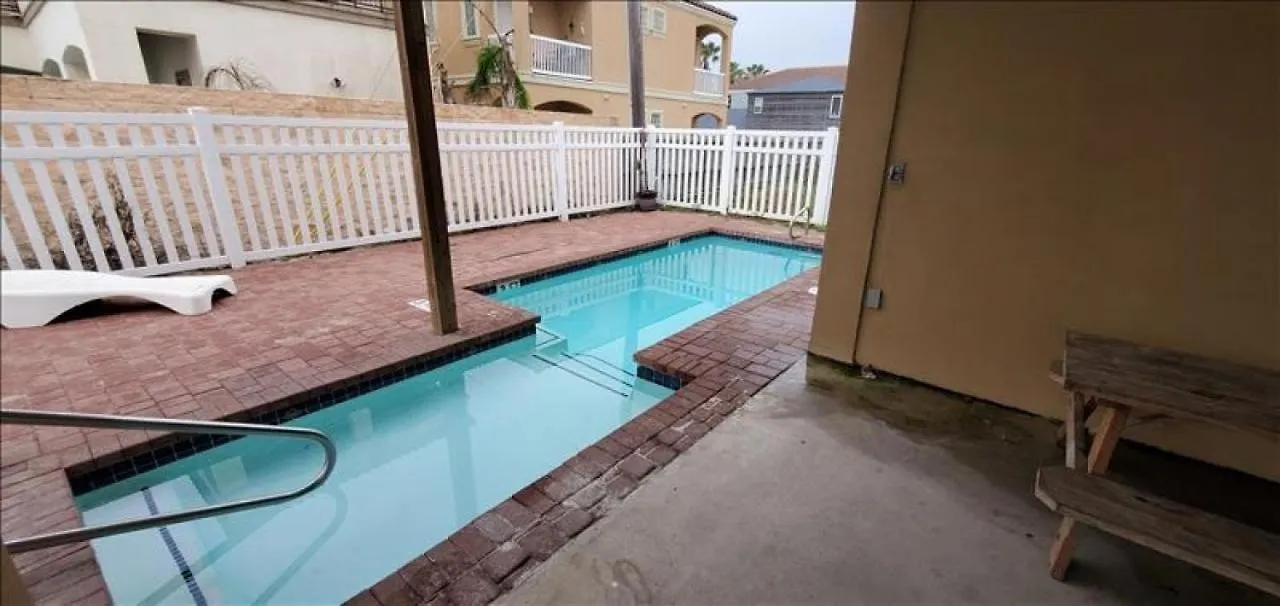 Holiday home Surfsong Too North Sn133