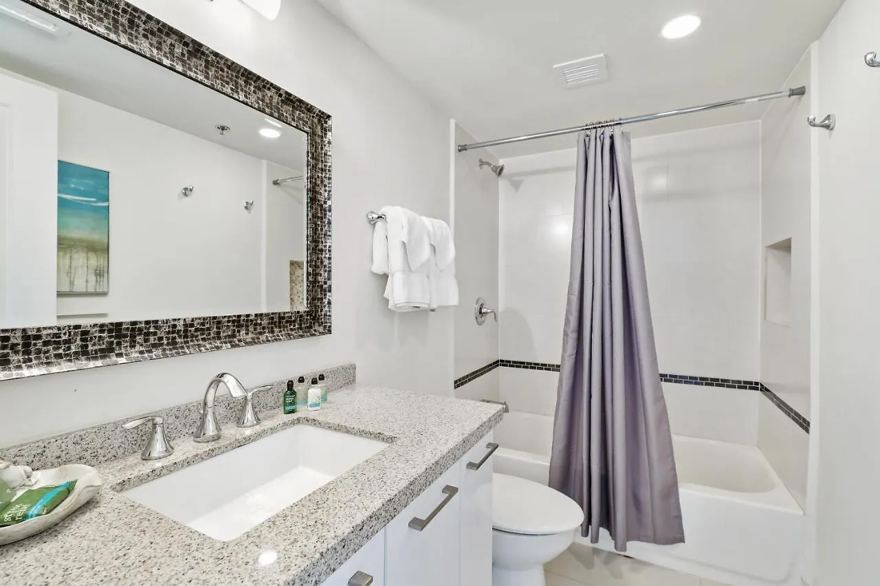 Holiday home Blue View Beauty! Beachfront Resort, Shared Pools & Jacuzzi South Padre Island