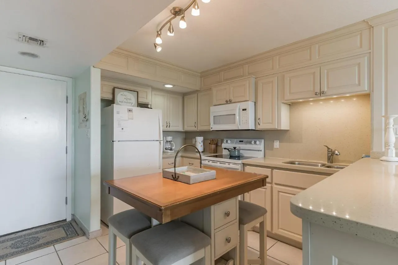 Charming 1 Bedroom, 3 Minute Walk To The Apartment South Padre Island