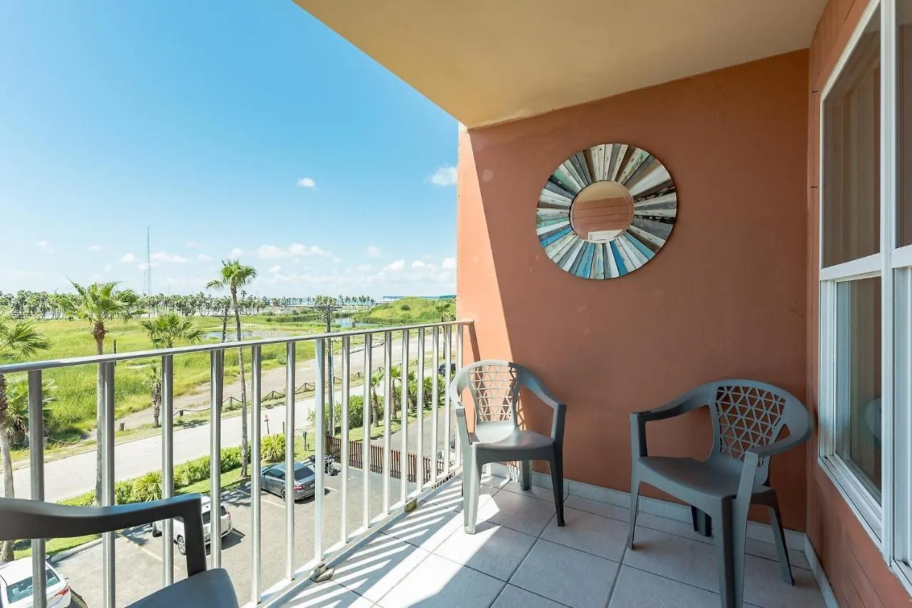 Charming 1 Bedroom, 3 Minute Walk To The Lejlighed South Padre Island