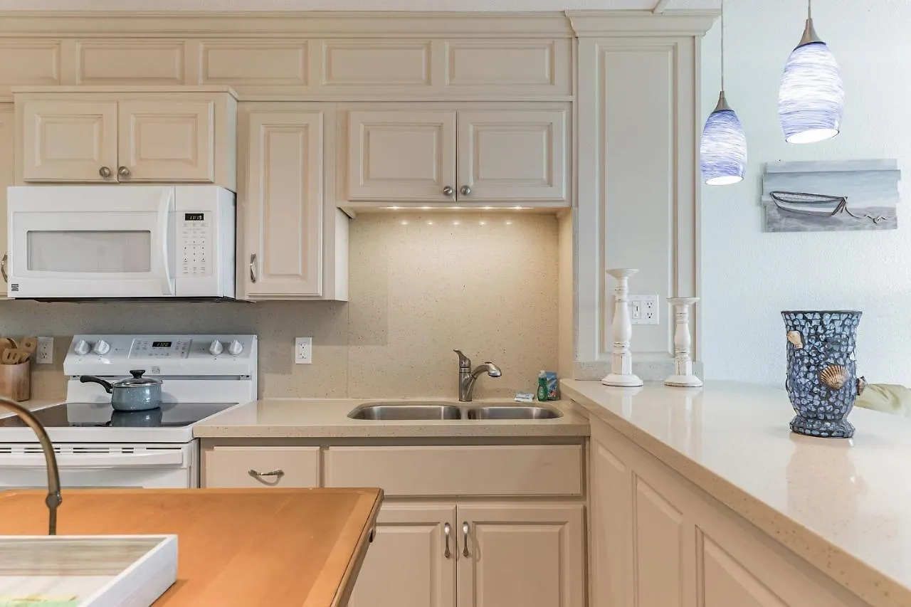Charming 1 Bedroom, 3 Minute Walk To The * South Padre Island