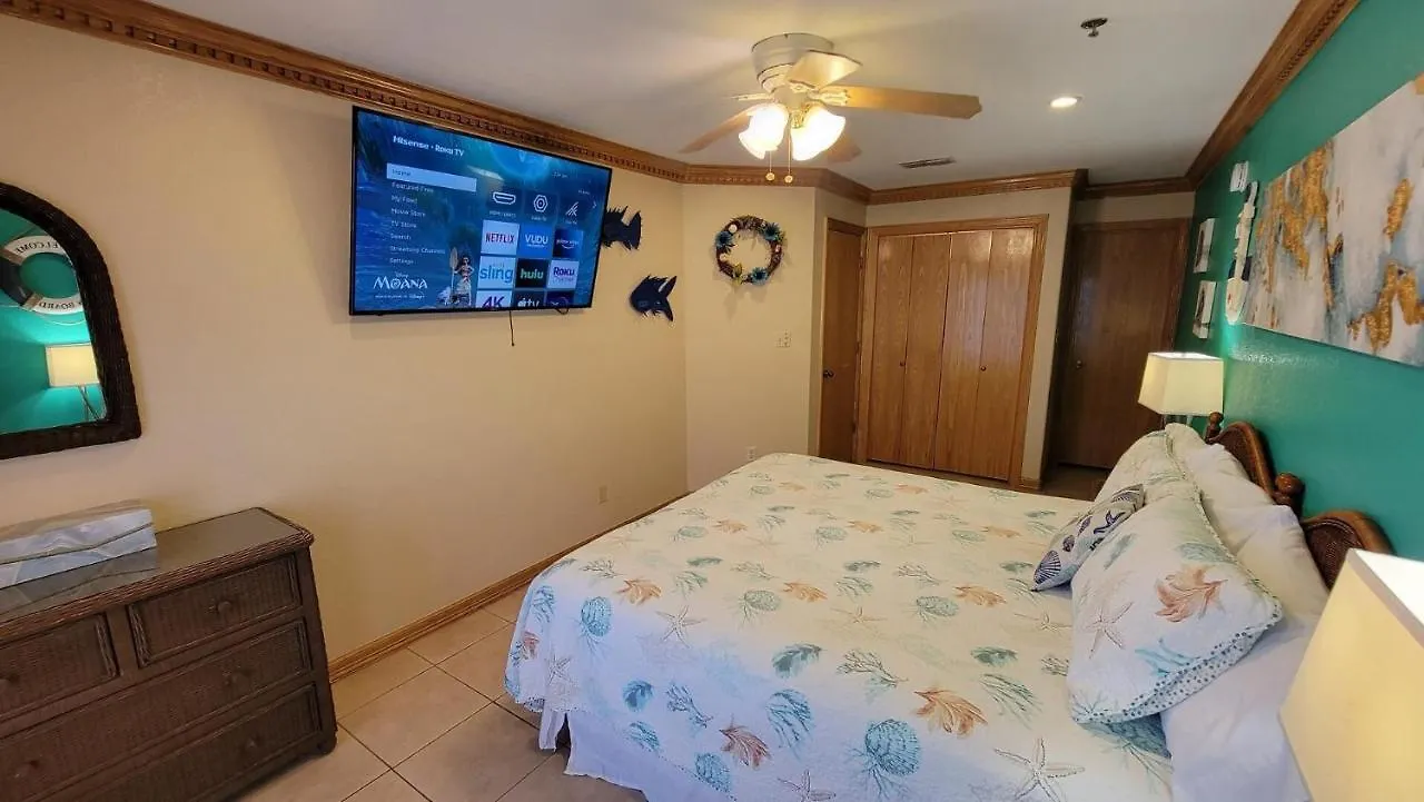 Apartment Cozy 2 Bedroom With Big Pool - Campeche Triplex Unit C *