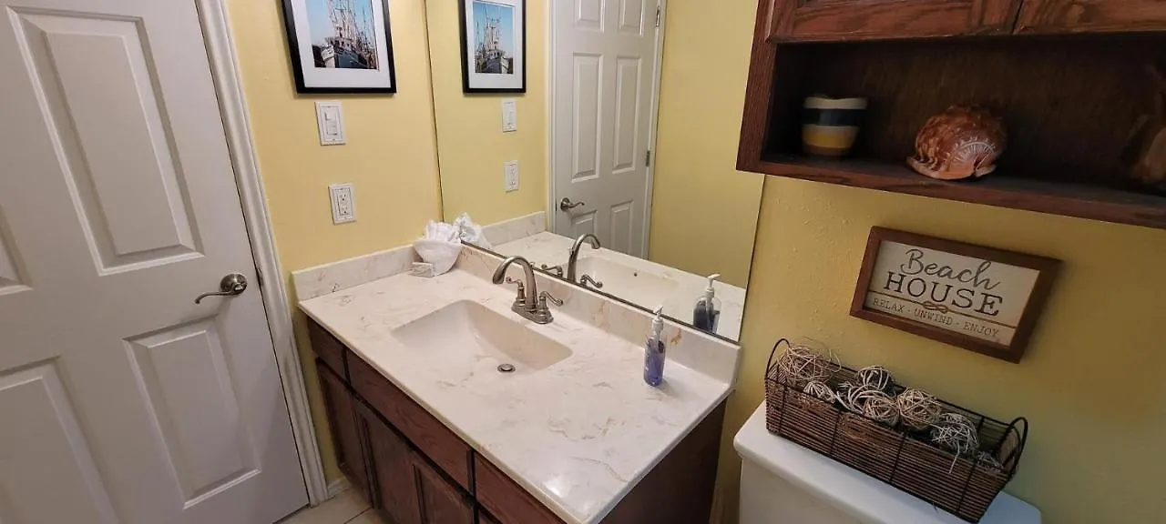 Spotless Updated With Pool - Habitat Unit 7 Apartment South Padre Island