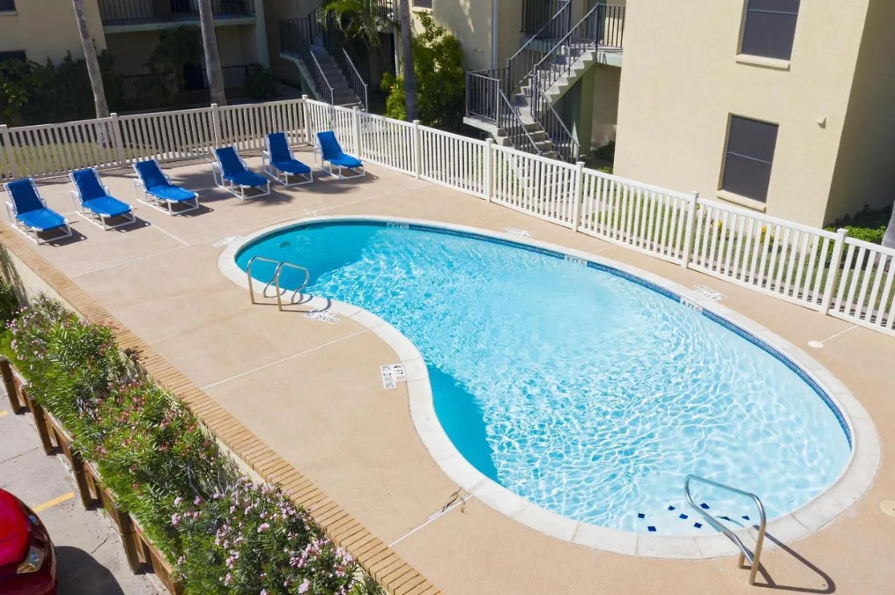 Spotless Updated With Pool - Habitat Unit 7 South Padre Island