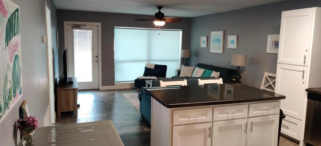 Beachfront Luxe With 2 Heated Pools - Saida 3-206 Apartment