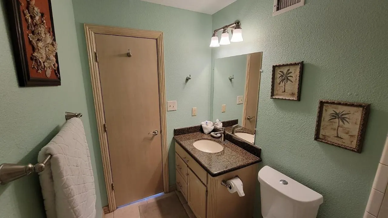 Large 3 Bedroom With Big Pool - Campeche Triplex Unit A South Padre Island