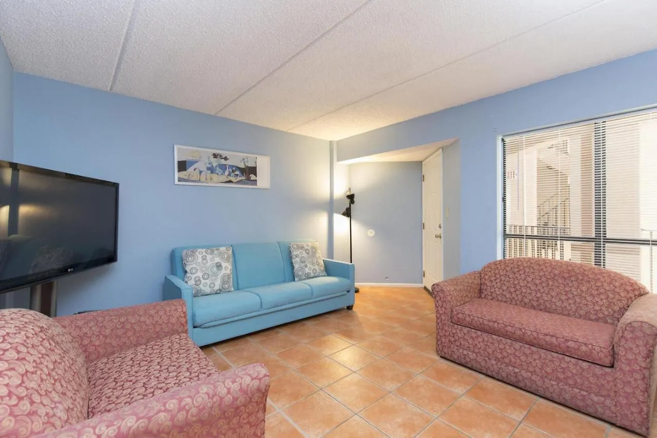 Apartment Walk To House In Heart Of Entertainment District - Atrium Unit 102