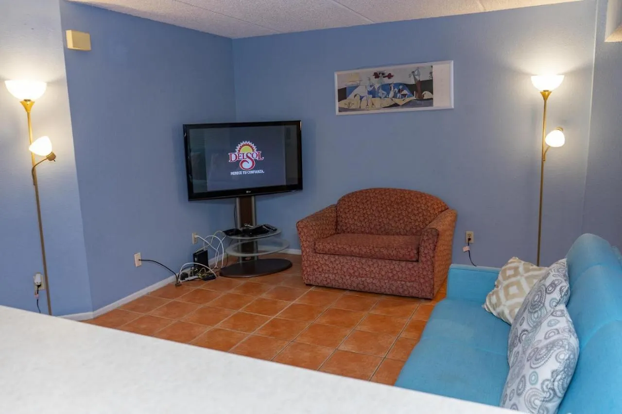 Walk To House In Heart Of Entertainment District - Atrium Unit 102 South Padre Island