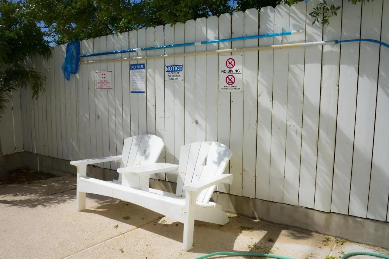 公寓 Ground Floor With Pool Unit A - Island Morning Sun 1