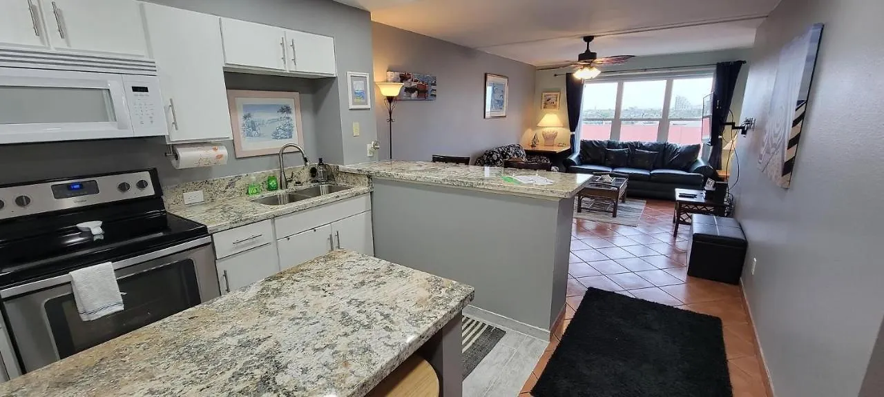 Great Family With Ez Access & Spacex View Gulfview Ii #604