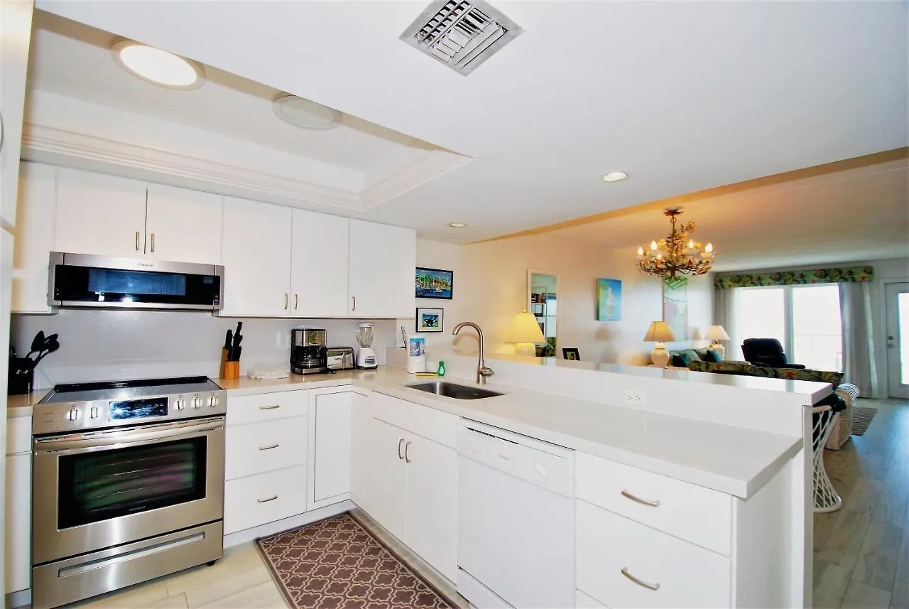 Edgewater Unit #303 Apts * South Padre Island
