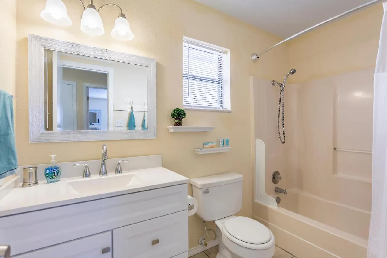 House Of Neptune Steps From The Sea And Private Pool * South Padre Island