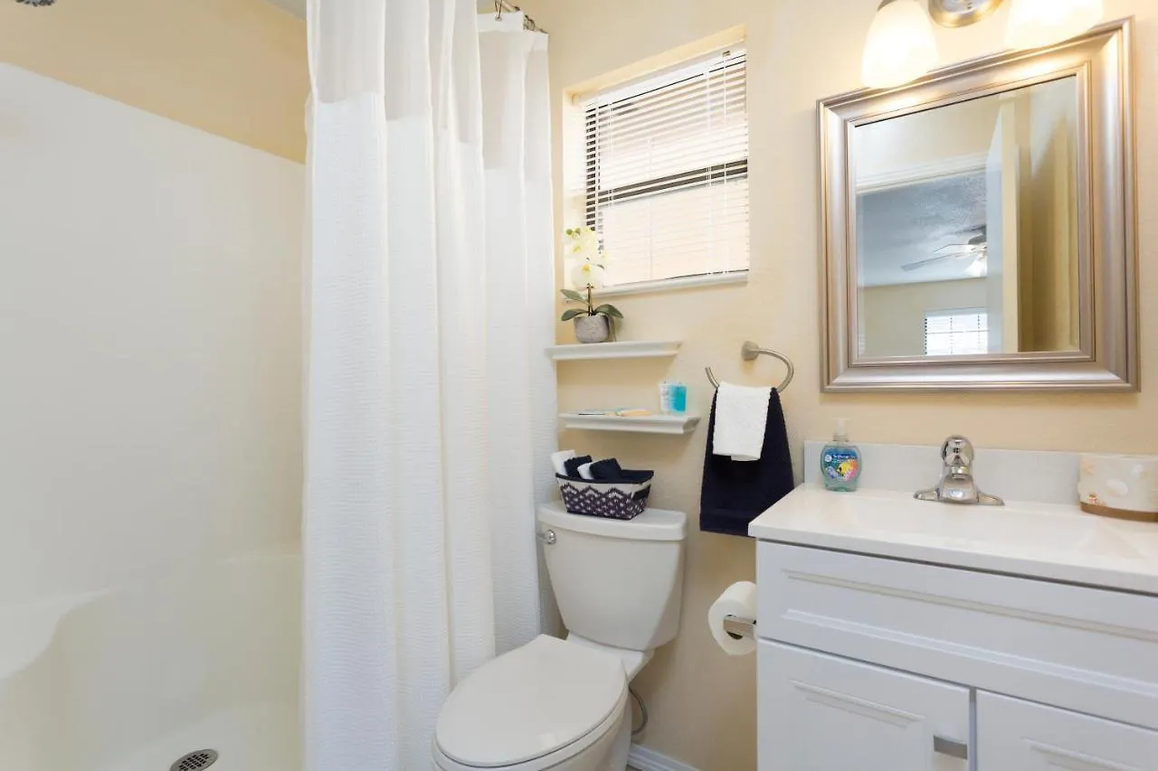 House Of Neptune Steps From The Sea And Private Pool Holiday home South Padre Island