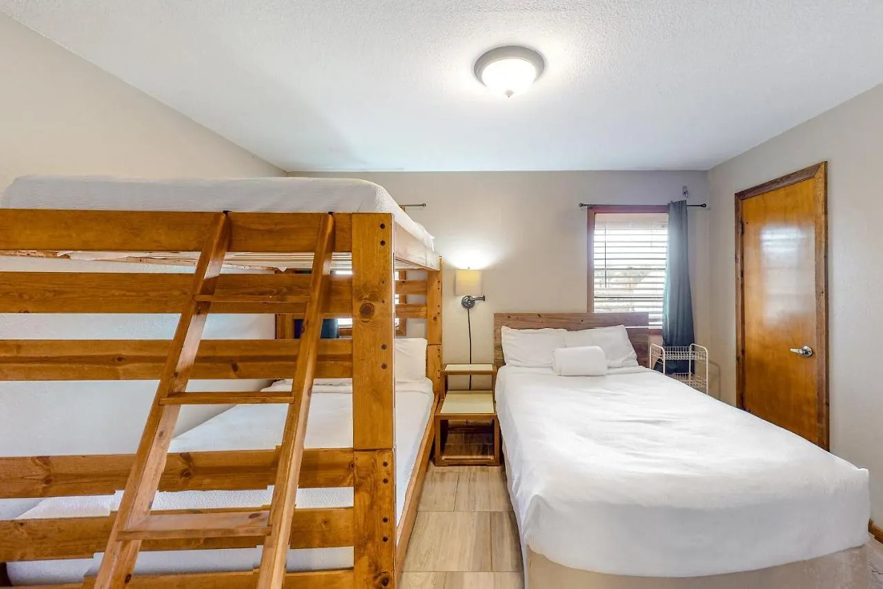 Mesquite Duplex Side B Holiday home