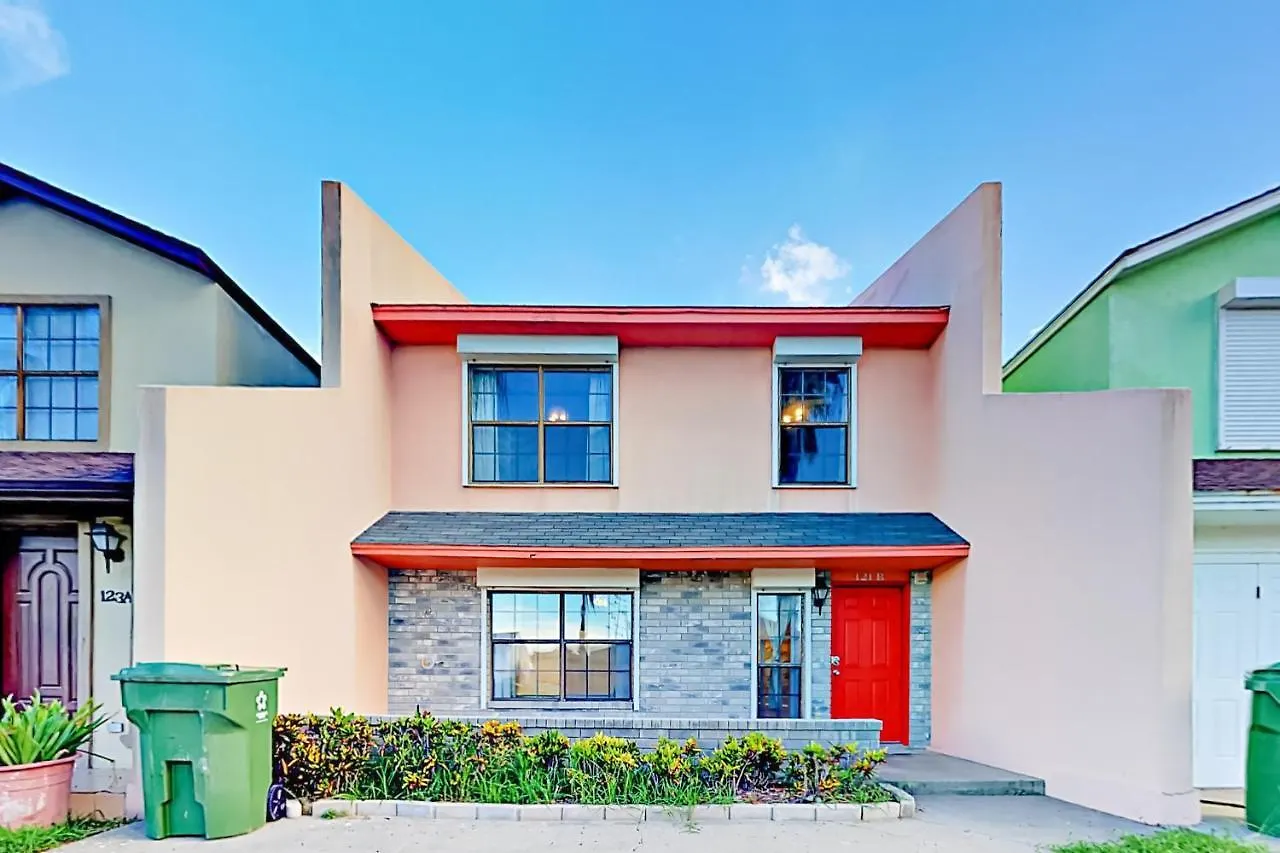 Holiday home Lantana Unit B