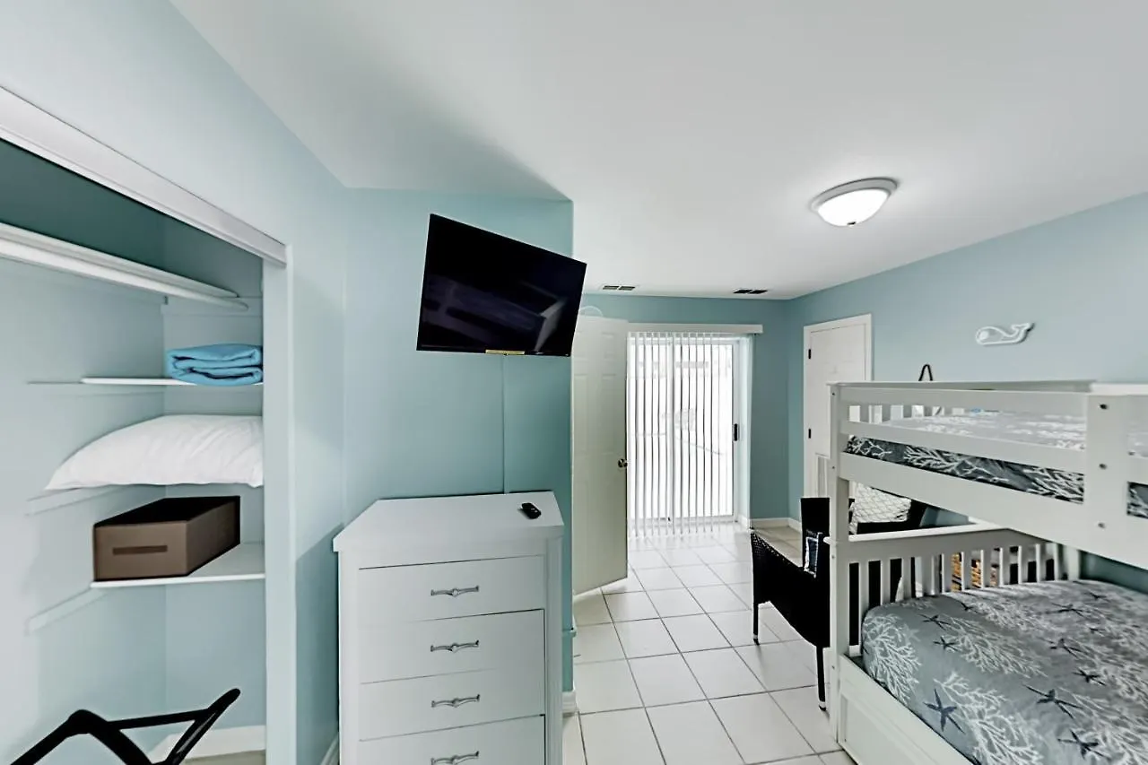Holiday home Island Escape & Huisache Townhome